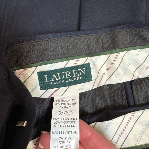 Boys Navy Blue Ralph Lauren Blue Suit Classic Size 10R - Picture 6 of 6